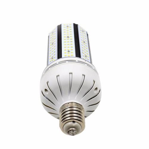 玉米燈與LED燈 照明產(chǎn)品如何選？全面對(duì)比助你決策